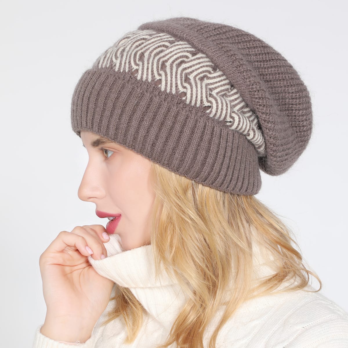Fashion Color Matching Thick Knitted Cone Hat