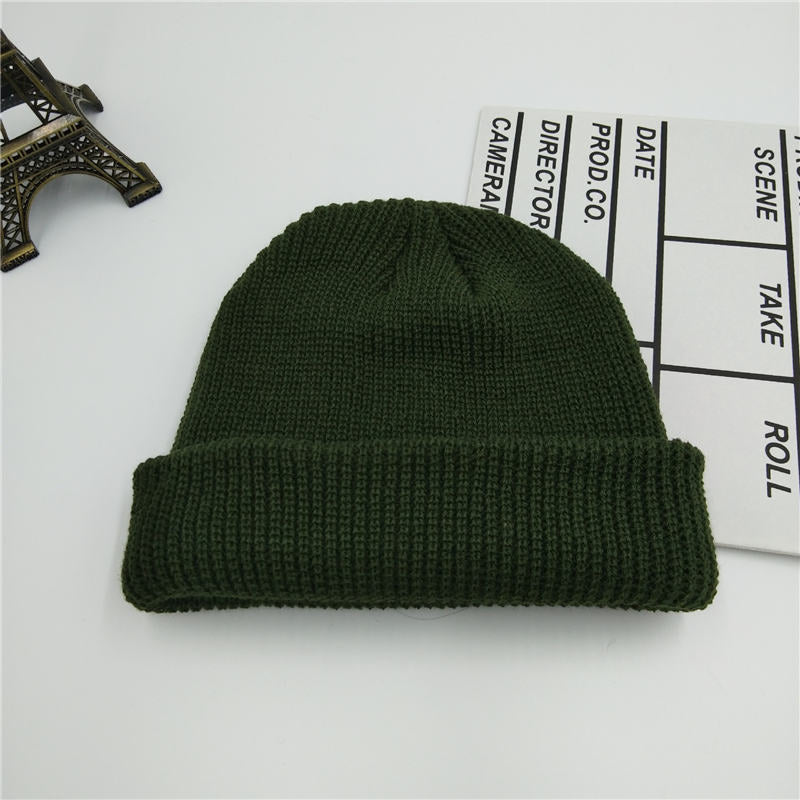 Solid Color Knitted Unisex Men And Women Beanies