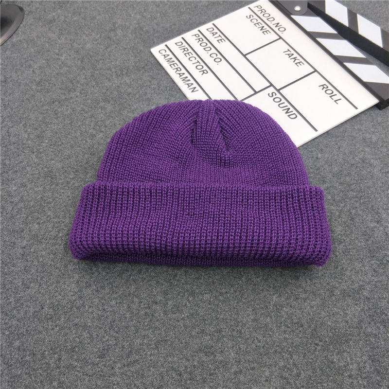Solid Color Knitted Unisex Men And Women Beanies