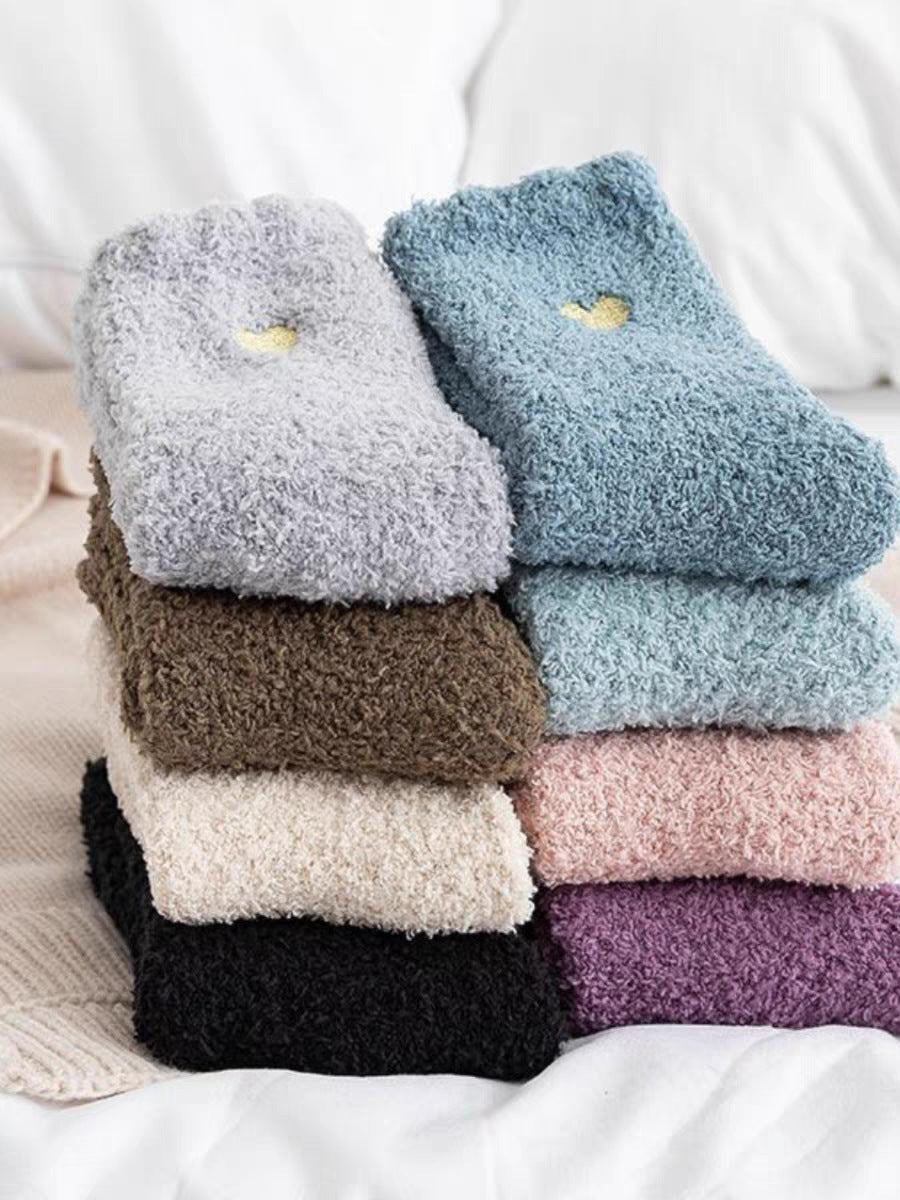 Women Fashion Coral Fleece Love Heart Embroidered Socks